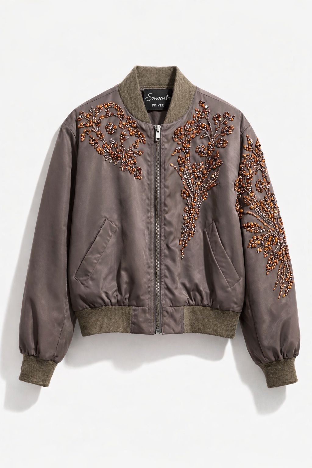 BOMBER CON BORDADO ARTESANAL