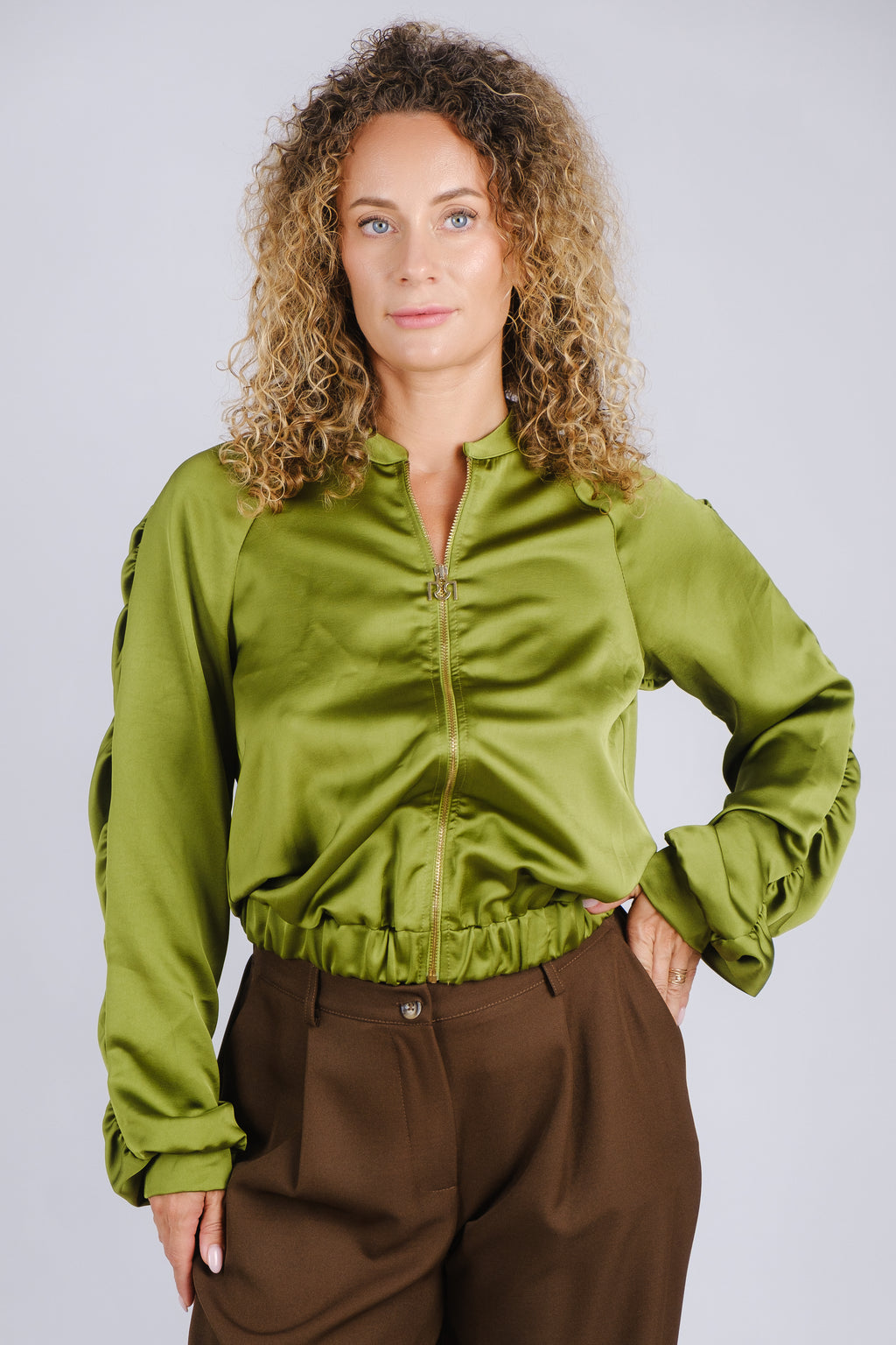 BOMBER