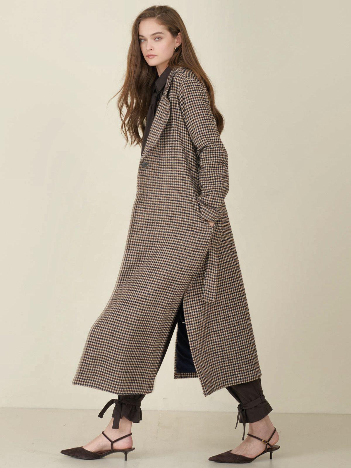 ABRIGO CON CINTURÓN