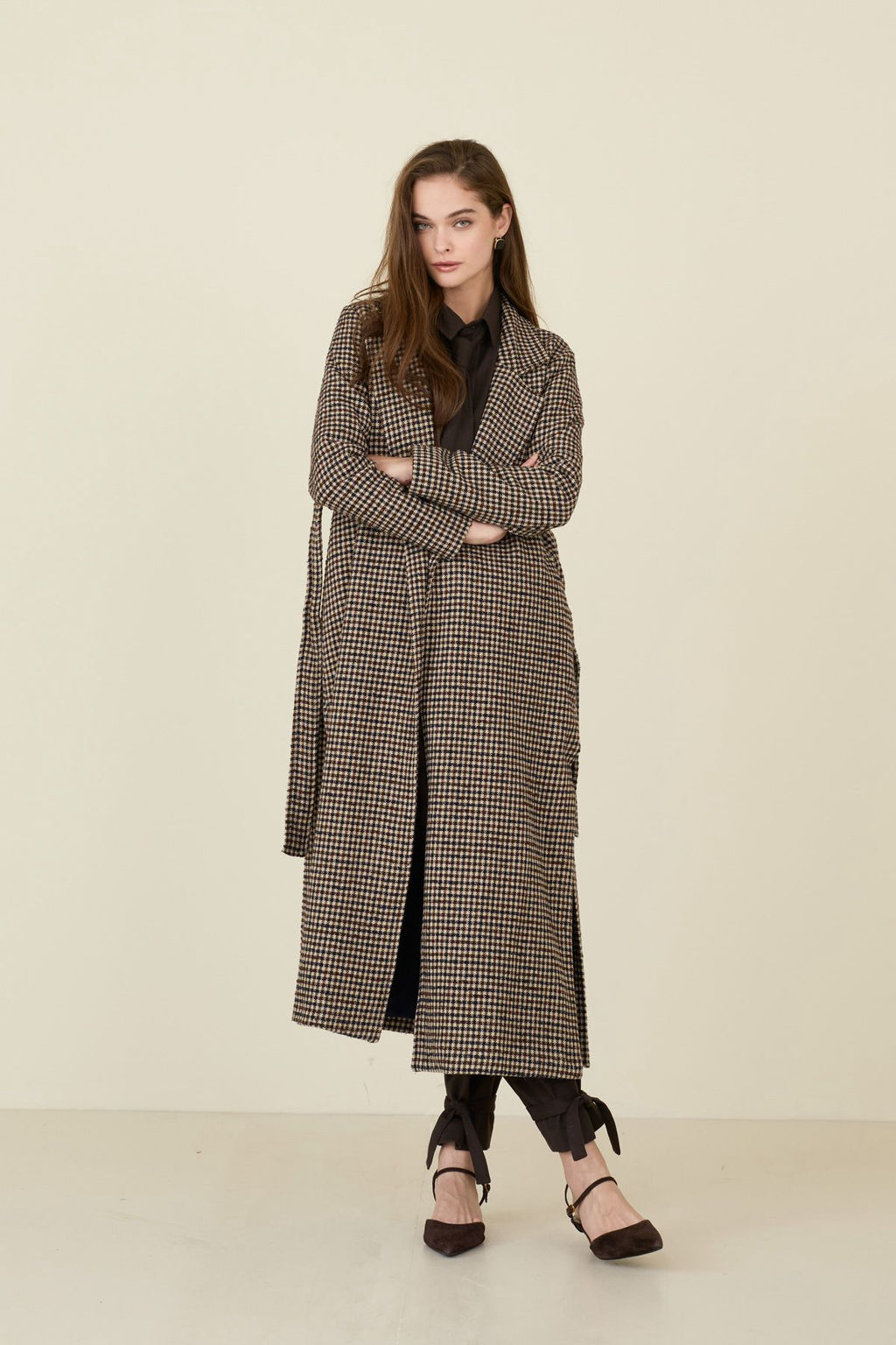 ABRIGO CON CINTURÓN