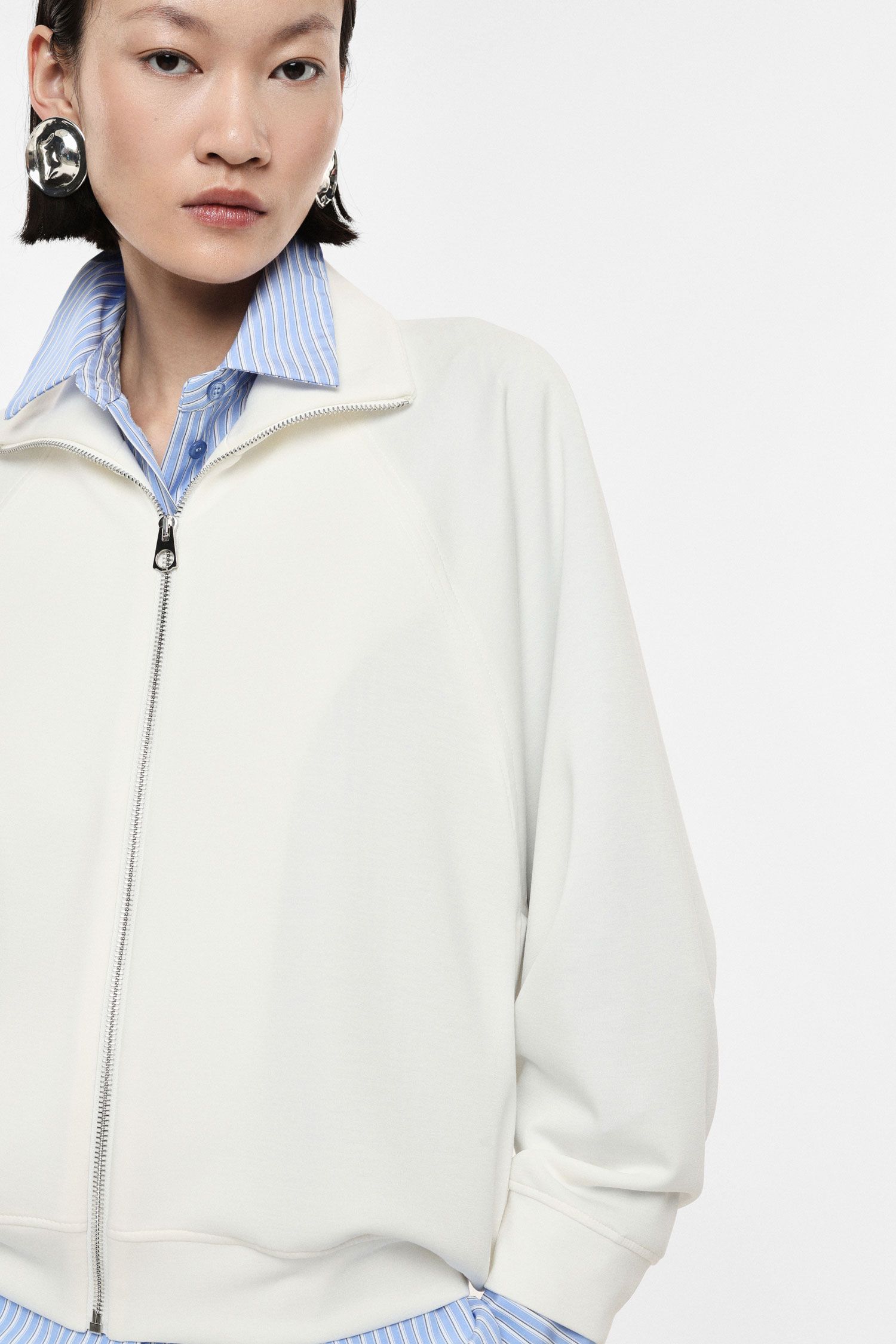 SUDADERA CON CREMALLERA