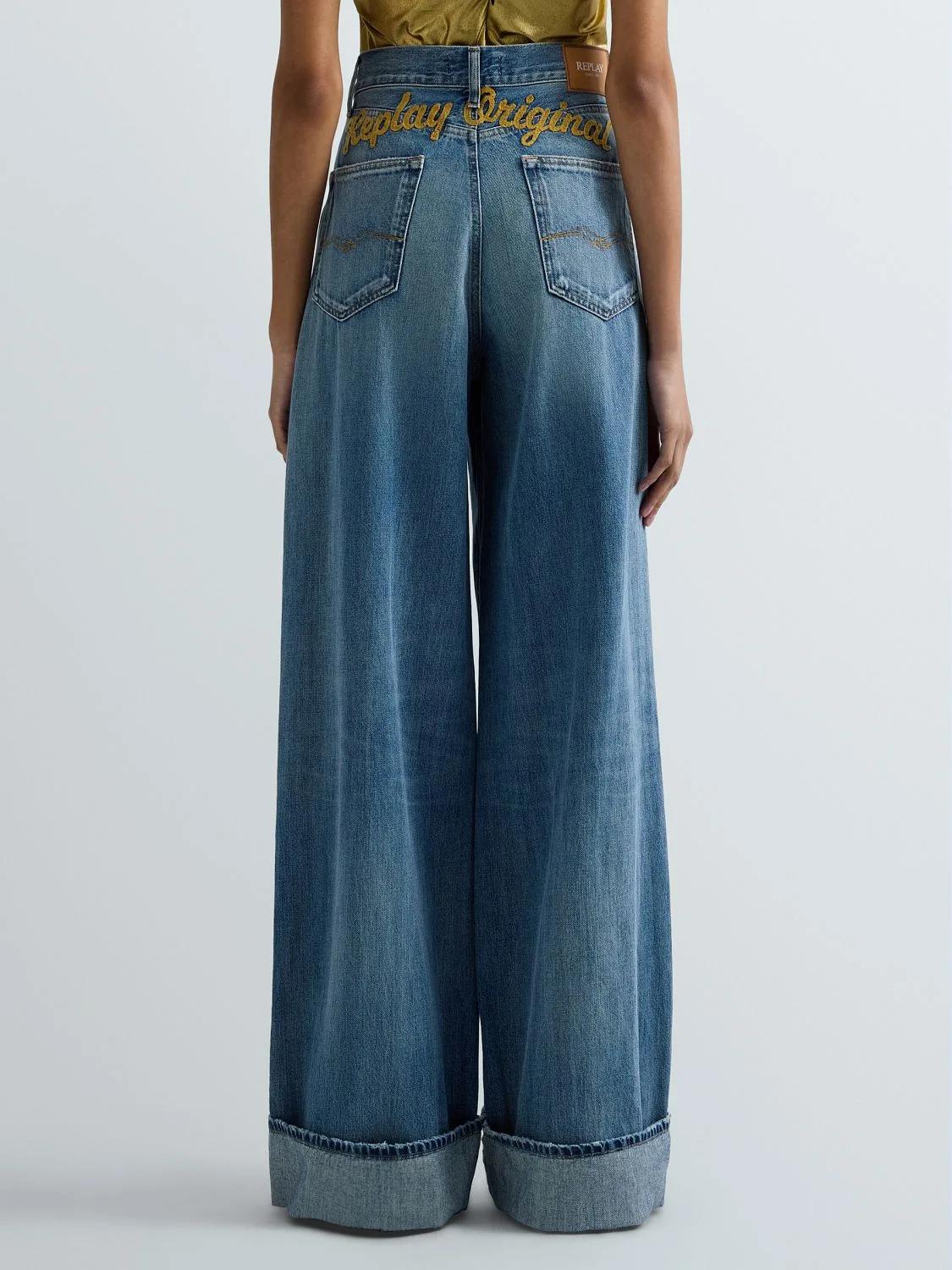 DENIM CON LOGO BORDADO
